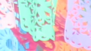 Peritos forenses del condado de Los Angeles acudieron a la escena del crimen en el Este de LA.