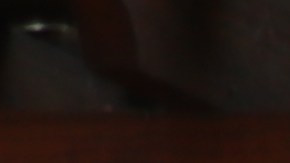 La congresista Sydney Kamlager-Dove entrega cheque de apoyo a Amity Foundation y CASA of Los Angeles.