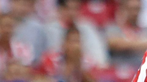 Chicharito solo tiene un gol en su regreso a Chivas.