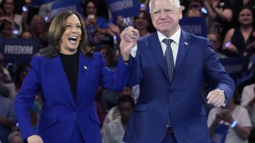 Los demócratas amplifican mensaje electoral entre latinos a favor de Harris y Walz.