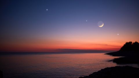 La Luna y Marte formarán una oposición en el firmamento.