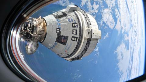 Tras casi ocho meses, astronautas de la tripulación de SpaceX Dragon comienza viaje de regreso a la Tierra