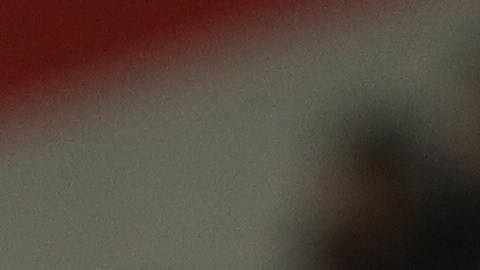El entrenador de Uruguay, Marcelo Bielsa, reacciona en un partido de las eliminatorias sudamericanas para el Mundial de 2026 ante Perú en el estadio Nacional de Perú en Lima.