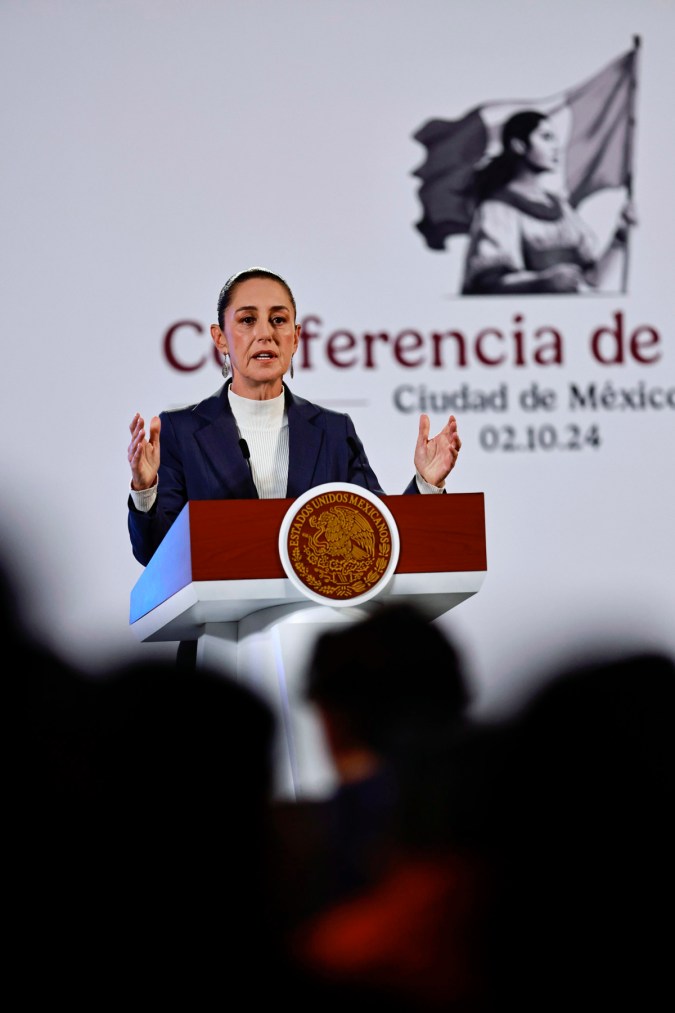 Claudia Sheinbaum realiza su primera conferencia matutina a la que nombró “Las mañaneras del pueblo”