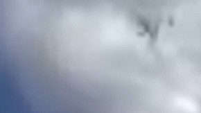 Trabajadores de la compañía eléctrica impidieron al hombre robar un generador que posiblemente resultó dañado tras el paso del hurac´´an Milton por Florida.