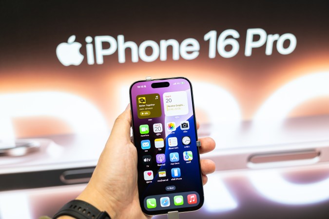 iPhone 16 Pro