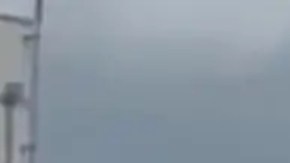 Un tornado toca tierra en Florida antes del huracán