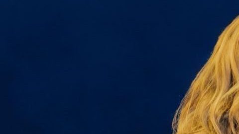 "En la parte creativa como que quise explorar nuevos productores, escribir con gente más joven", dijo la artista de 42 años. "Quise atreverme a hacer cosas que no había hecho".