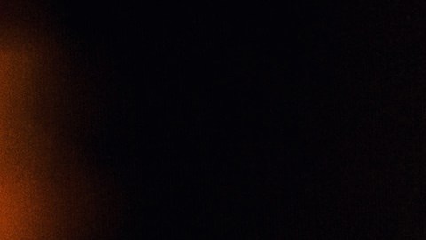 Las velas son uno de los elementos que se colocan en las ofrendas de muertos.