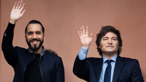 "La derecha latinoamericana considera a la izquierda como un enemigo existencial y no como un rival legítimo que tiene derecho a participar en elecciones y ganarlas"