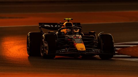 El mexicano Sergio "Checo" Pérez durante su participación este viernes en las prácticas libres de Qatar.