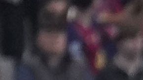 BARCELONA, 03/11/2024.- Los jugadores del FC Barcelona guardan un minuto de silencio por las víctimas de la DANA antes del partido de LaLiga que enfrenta al FC Barcelona contra el Espanyol este domingo en el Camp Nou en Barcelona. EFE/ Enric Fontcuberta