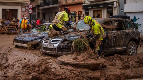 Elevan a 222 el número de muertos por inundaciones en España