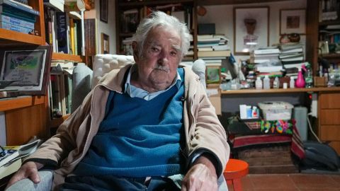 "Soy un viejo medio loco, porque filosóficamente soy un estoico... Y eso no encaja en el mundo de hoy": entrevista con José "Pepe" Mujica