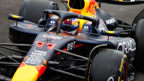 El piloto mexicano de Red Bull, Sergio "Checo" Pérez, durante la prueba corta de la Sprint en Interlagos.