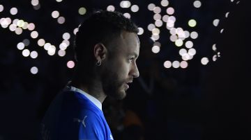 Neymar vuelve a la acción en Arabia Saudita.