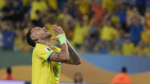 Brazil's Neymar gestures after missing a chance to score against Venezuela during a qualifying soccer match for the FIFA World Cup 2026 at Arena Pantanal stadium in Cuiaba, Brazil, Thursday, Oct.12, 2023. (AP Photo/Andre Penner)