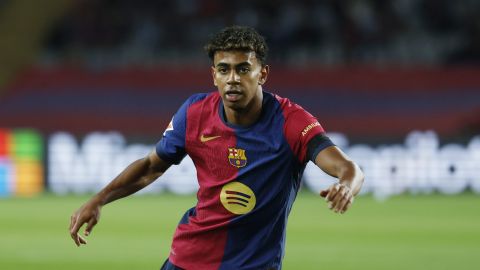 Barcelona's Lamine Yamal runs for the ball during a Spanish La Liga soccer match between Barcelona and Sevilla at the Olimpic Lluis Companys stadium in Barcelona, Spain, Sunday, Oct. 20, 2024. (AP Photo/Joan Monfort)