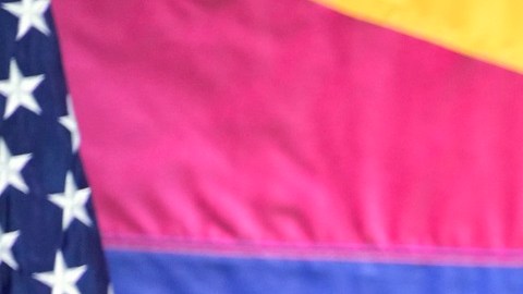 Rubén Gallego logró una posición adicional para los demócratas en el Senado.