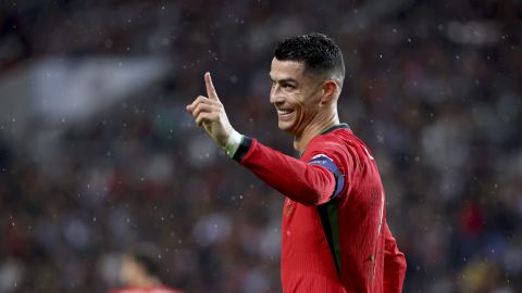 Portugal's Cristiano Ronaldo gestures during the UEFA Nations League soccer match between Portugal and Poland at the Dragao stadium in Porto, Portugal, Friday, Nov. 15, 2024. (AP Photo/Luis Vieira)