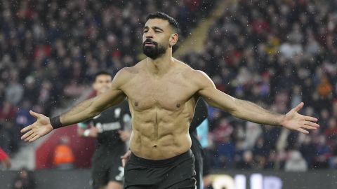 Liverpool's Mohamed Salah celebrates after scoring during the English Premier League soccer match between Southampton and Liverpool in Southampton, England, Sunday, Nov. 24, 2024. (AP Photo/Sean Ryan)