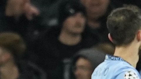 Santiago Giménez estuvo de baja dos meses por su lesión.