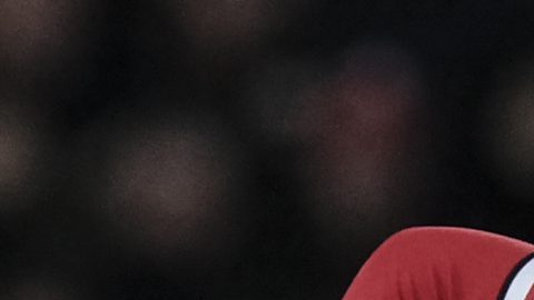 Chucky Lozano reapareció en Champions League y colaboró en la remontada de su equipo.