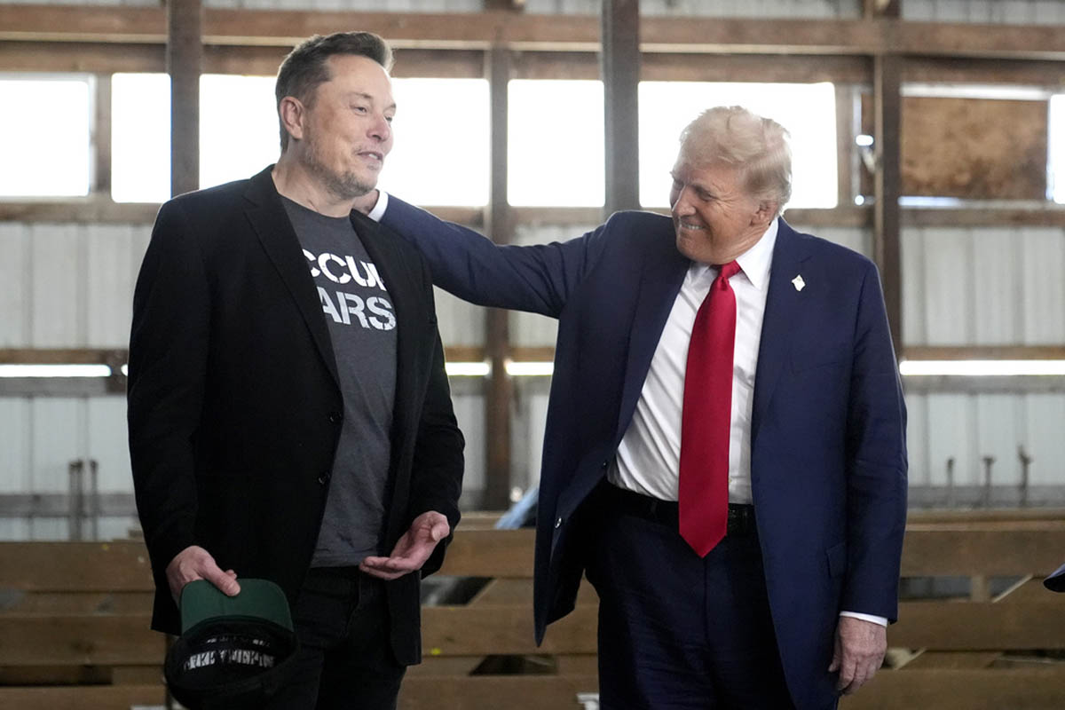 Donald Trump y Elon Musk se reunieron para festejar Thanksgiving Day en ...