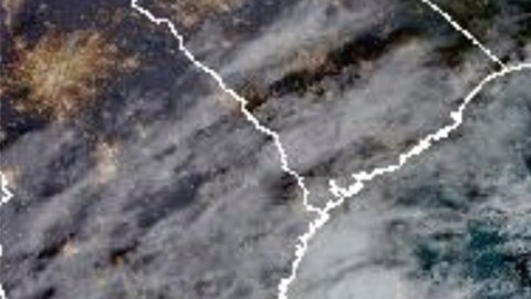 condiciones de tormenta tropical en el centro y sur de los Cayos de Florida.