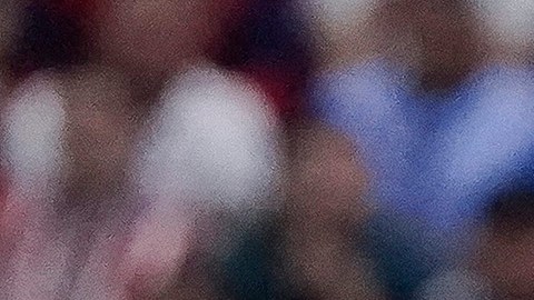 Guadalajara, Jalisco a 16 de Marzo de 2024. Cristian Calderón "Chicote" y Javier Hernandez "Chicharito" , durante el partido correspondiente a la jornada 12 del torneo Clausura 2024 de la Liga BBVA MX, entre las chivas rayadas de Guadalajara y las águilas del América, realizado en el estadio Akron. Foto: Imago7/Sebastián Laureano Miranda