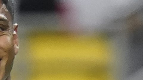 Julián Quiñones tiene dos goles con la selección de México.