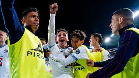 Pachuca, Hidalgo a 28 de Septiembre de 2024. Lorenzo Faravelli en festejo de gol, durante el partido correspondiente a la jornada 10 del torneo Apertura 2024 de la Liga BBVA MX, entre los Tuzos del Pachuca y la máquina celeste del Cruz Azul, realizado en el estadio Hidalgo. Foto: Imago7 / Diego Padilla