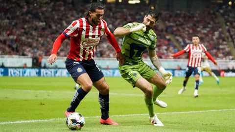 Chivas y Pumas empataron sin goles en el Estadio Akron.