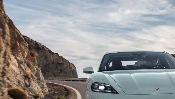 Porsche Taycan 2025 nueva potencia y versiones deportivas