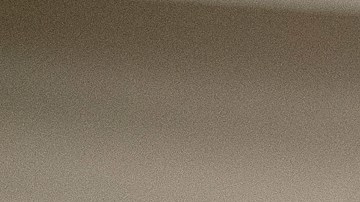 La Dra. Jacqueline Vu realiza un examen de la vista a Abraham Ramos López en SMBCCS.