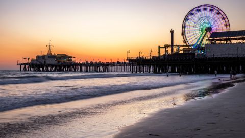 Las Playas de Santa Mónica, California, son las número 1 en el principal destino de playa de América del Norte.