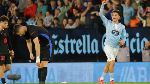 Hugo Álvarez celebra su gol. el segundo para el Celta de Vigo en el empate ante el FC Barcelona este sábado en Balaídos.