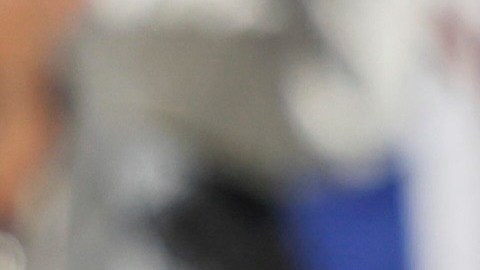 Hansi Flick, entrenador del FC Barcelona, saludando al director técnico de la Real Sociedad, Imanol Alguacil tras el partido.