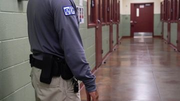 Más del 60% de los inmigrantes detenidos por ICE no tiene antecedentes penales.