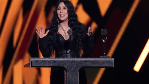 Cher regreso