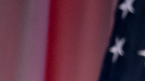 Trump respaldó al presidente de la Cámara de Representantes, Mike Johnson, en reunión con la conferencia republicana de la Cámara.