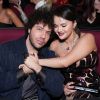 Benny Blanco contó que Selena Gomez dio el primer paso en su relación