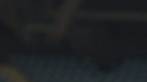El venezolano Salomón Rondón posando con los dos trofeos que ha ganado el Pachuca hasta ahora en la Copa Intercontinental.