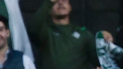 Los jugadores del Betis celebrando el empate ante el FC Barcelona este sábado en el Benito Villamarín de Sevilla.