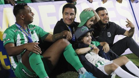 Efraín Juárez en la celebración del título del Atlético Nacional.