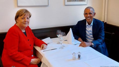 Obama presenta en EE. UU. el libro de Merkel, "Libertad"