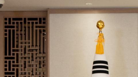 Presidente de Corea del Sur defiende polémica Ley Marcial