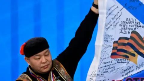 Putin, dispuesto a reunirse con Trump "en cualquier momento"