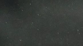 El delantero mexicano Raúl Jiménez durante una acción del encuentro de este domingo entre el Fulham y Tottenham.