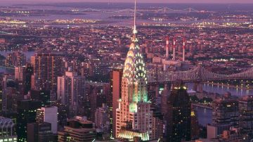 Cómo una lucha de egos entre dos arquitectos dio origen a la torre Chrysler, uno de los edificios más emblemáticos de Nueva York